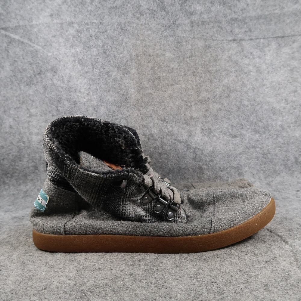 Toms Shoes Womens 8.5 Sneaker Boots Lace Up Wool Faux Fur Plaid Casual Winter